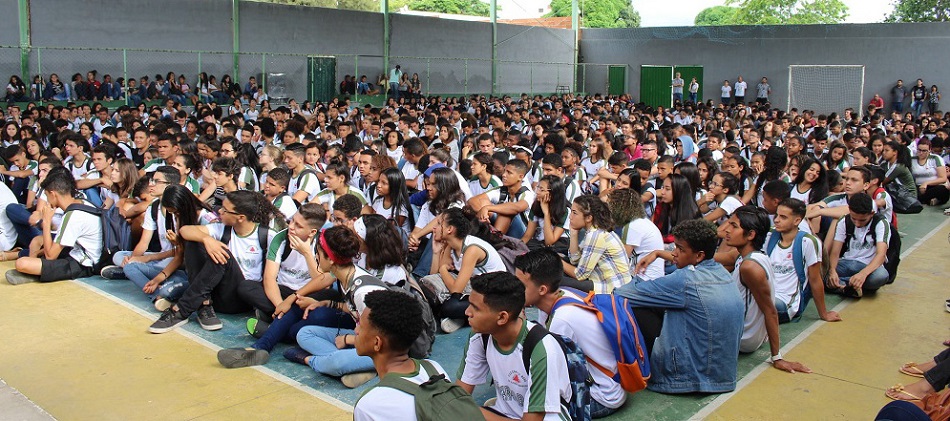 Escola Canuta Rosa recebe o Projeto Sala Viva