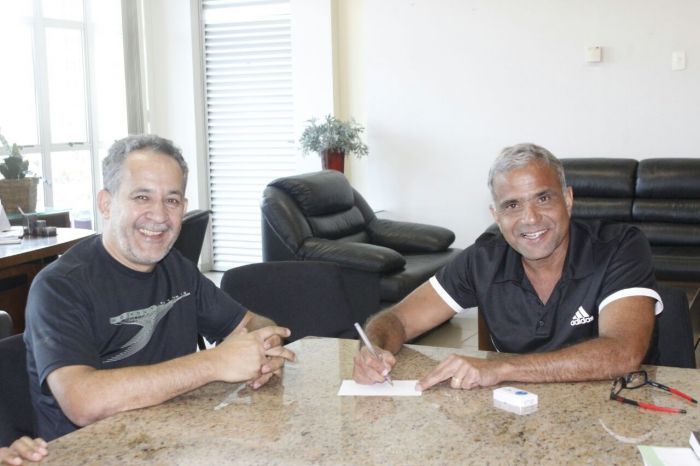 Aslei se reúne com presidente da Câmara