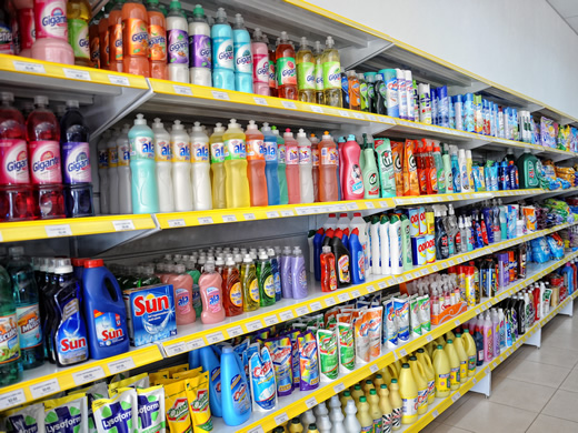 Aprovada lei que disciplina exposição de produtos tóxicos nos supermercados