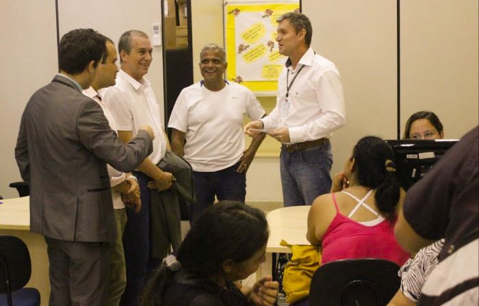 Presidente do Legislativo de Governador Valadares visita a Câmara e conhece o CAC